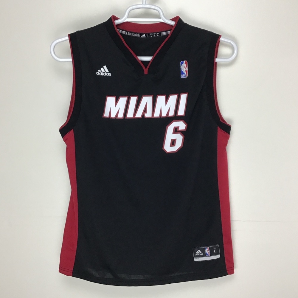 Adidas NBA Miami Heat LeBron James boy’s basketball jersey large